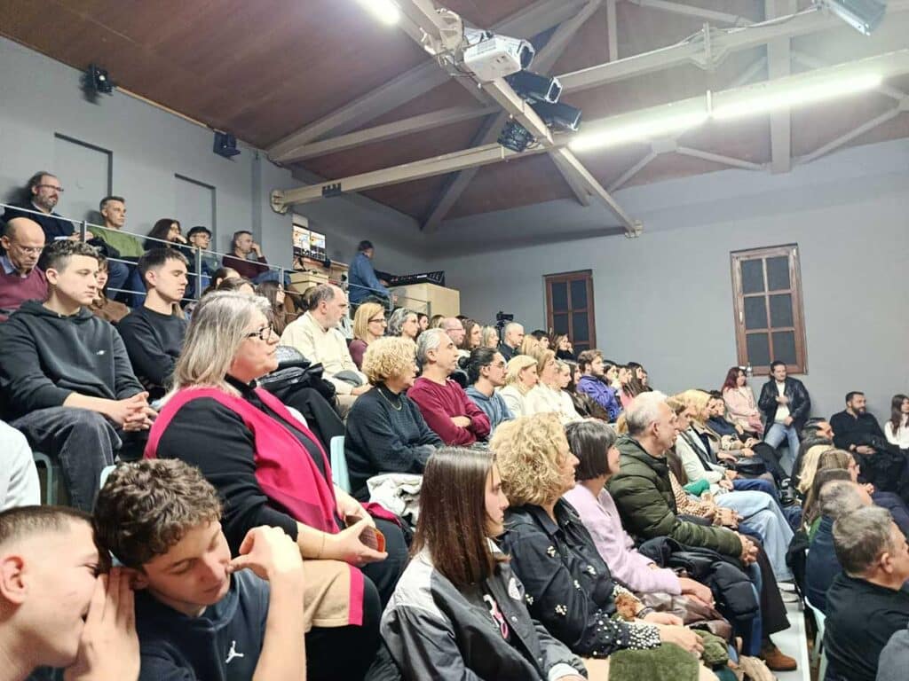 Σεμινάριο επαγγελματικού προσανατολισμού για τις Σχολές Υγείας στα Τρίκαλα