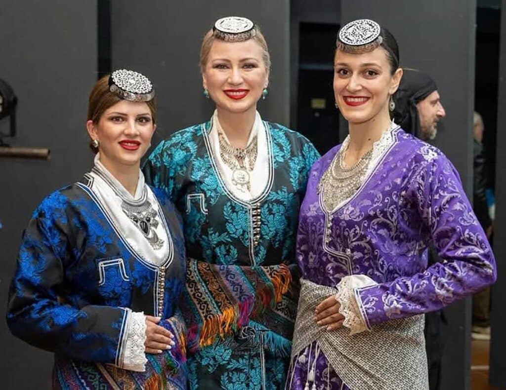 Τρίκαλα: «Χρώματα Παράδοσης» με φιλανθρωπικό σκοπό