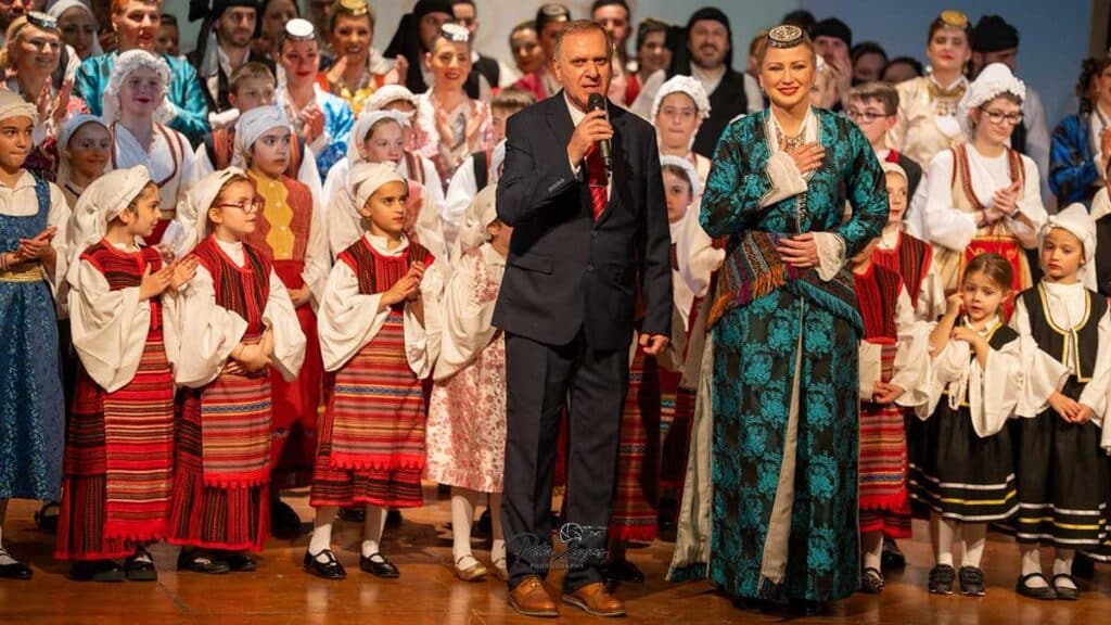 Τρίκαλα: «Χρώματα Παράδοσης» με φιλανθρωπικό σκοπό