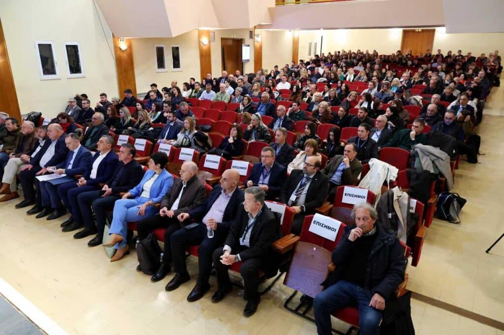 Λάρισα: Ξεκίνησε η Πανελλαδική Συνάντηση Φυτοπροστασίας – Κουρέτας για ανθεκτική γεωργία