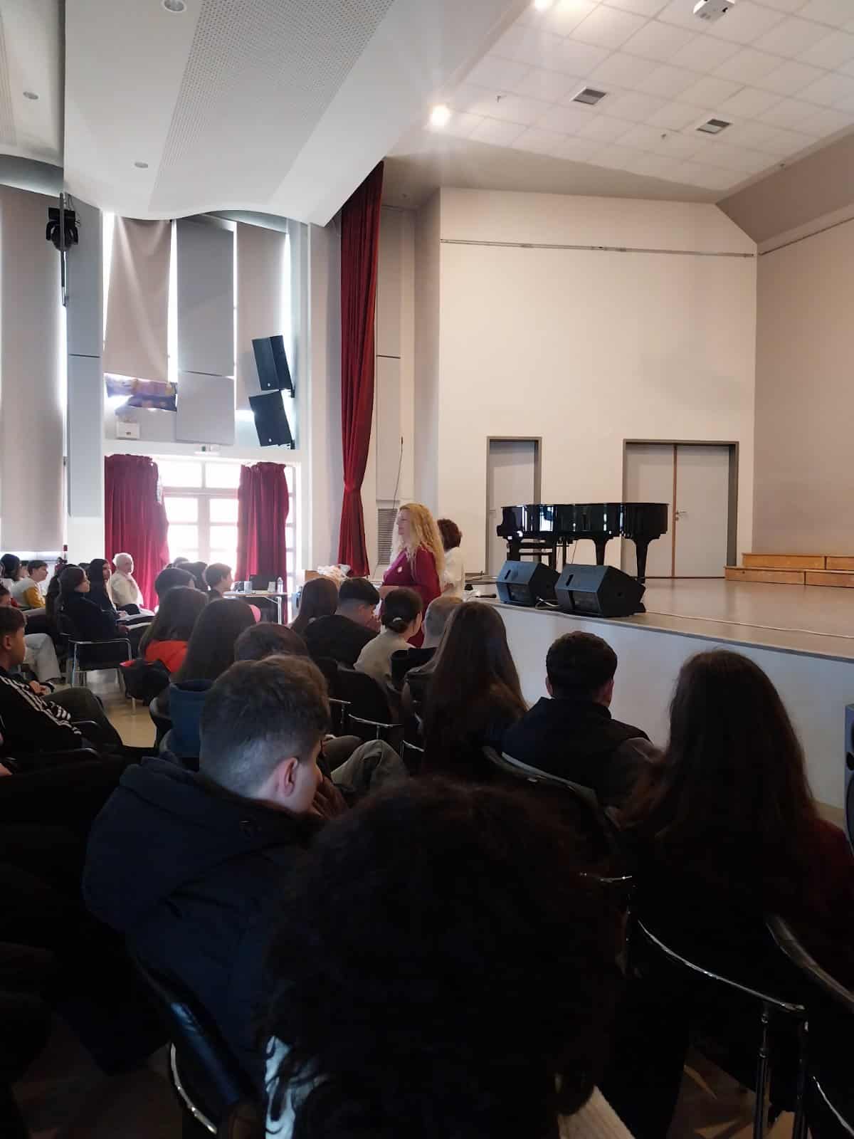 Ενημέρωση για την έμμηνο ρύση στο Μουσικό Σχολείο Τρικάλων