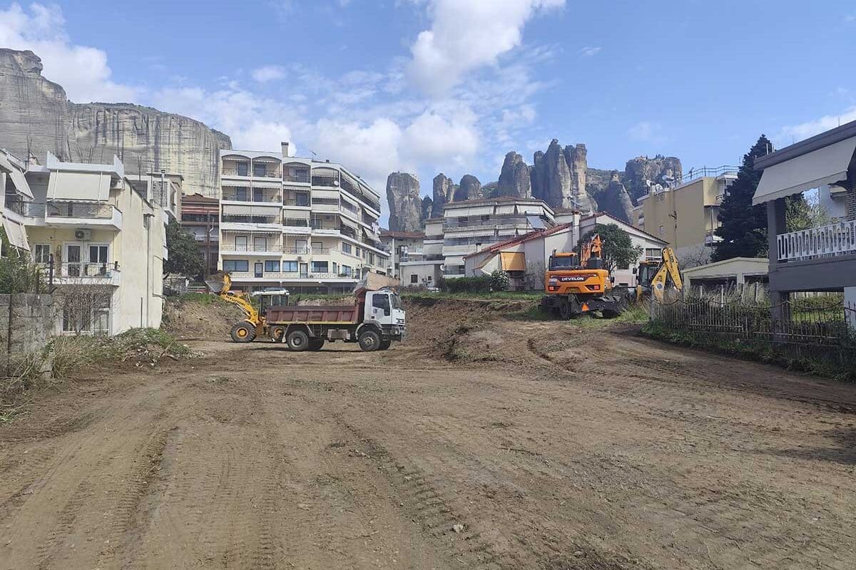 Καλαμπάκα: Πάρκινγκ 100 θέσεων ετοιμάζει ο Δήμος στην Αβέρωφ