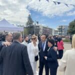 Παπαστεργίου στα Τρίκαλα: Αγκαλιές και χαμόγελα στην παρέλαση