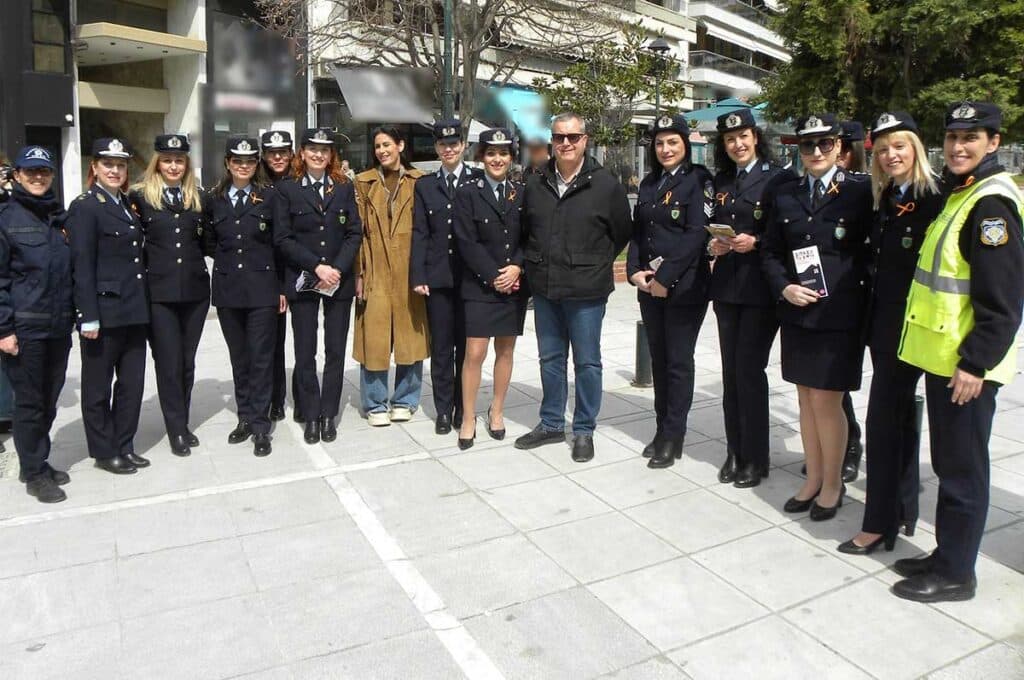 περίπατος κατά της ενδοοικογενειακής βίας Βόλος συμμετοχή πολιτών