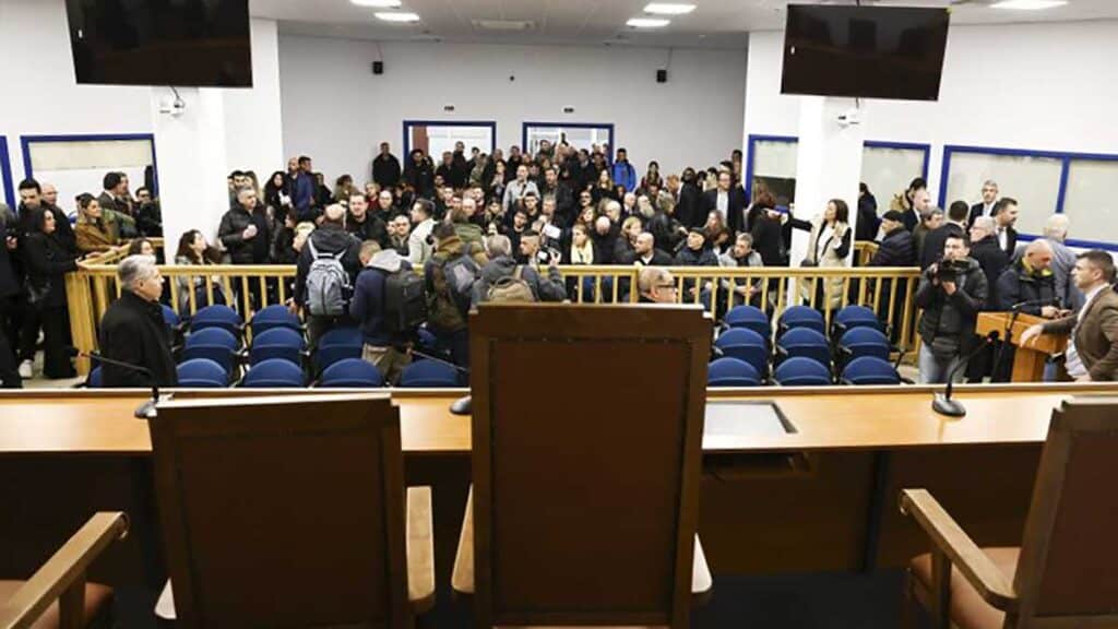 Λιακούλη: «Αποκλεισμός τοπικών ΜΜΕ στη δίκη των Τεμπών»