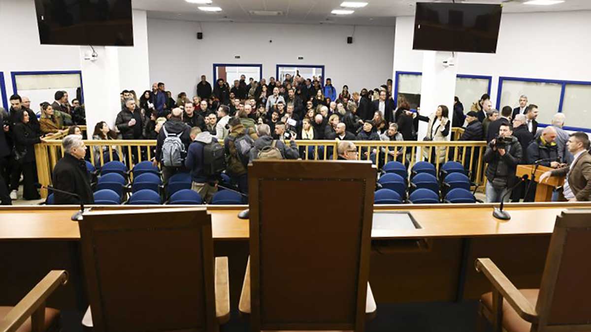 Λιακούλη: «Αποκλεισμός τοπικών ΜΜΕ στη δίκη των Τεμπών»