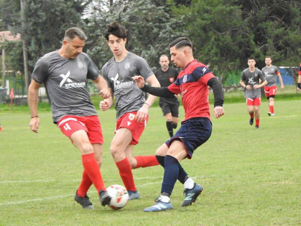 Συγκάτοικοι ξανά Νεοχώρι και Μετέωρα