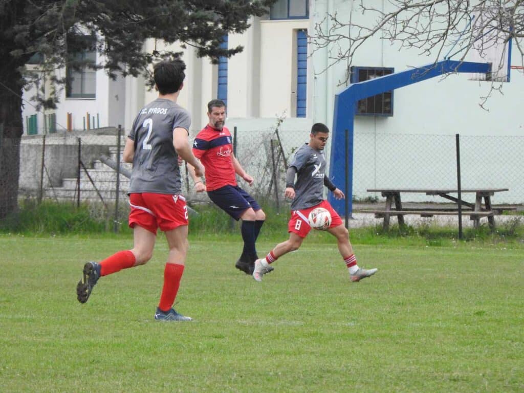 Συγκάτοικοι ξανά Νεοχώρι και Μετέωρα