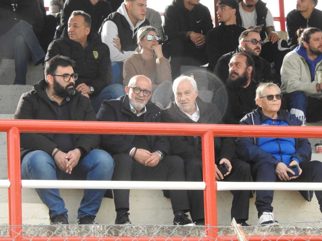 Με γκολ πρόκρισης στις καθυστερήσεις τα Μετέωρα 1-2 στο Νεοχώρι