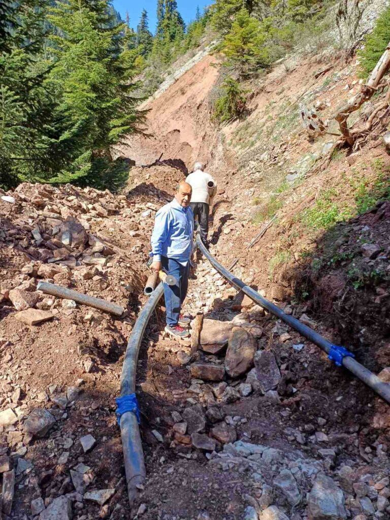 Εργασίες αποκατάστασης στο δίκτυο ύδρευσης σε Κρανιά και Κονάκια Μετεώρων