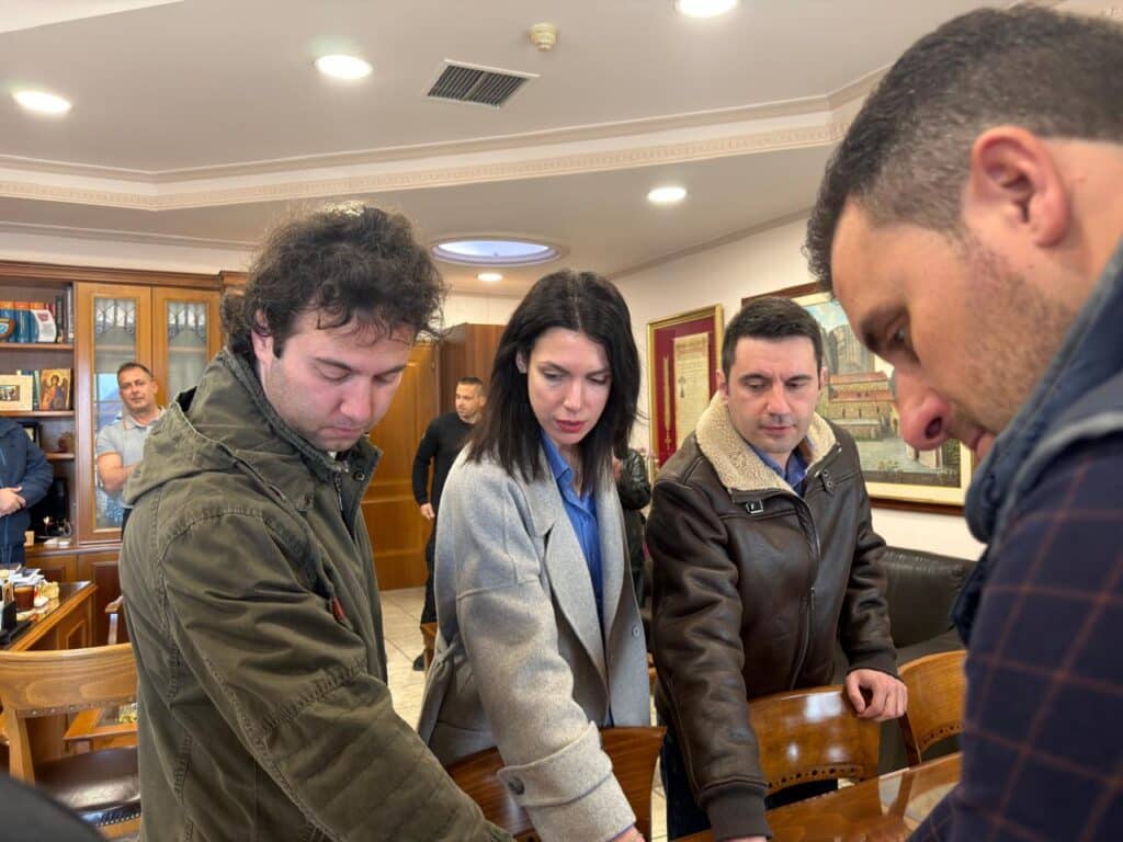 Δήμος Μετεώρων: Τρεις νέοι Δημοτικοί Αστυνομικοί ορκίστηκαν