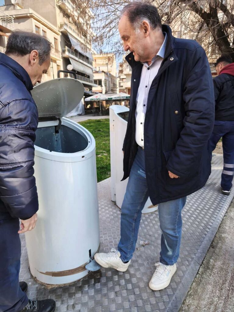 Τρίκαλα: Σε 4 κεντρικά σημεία οι νέοι βυθιζόμενοι κάδοι