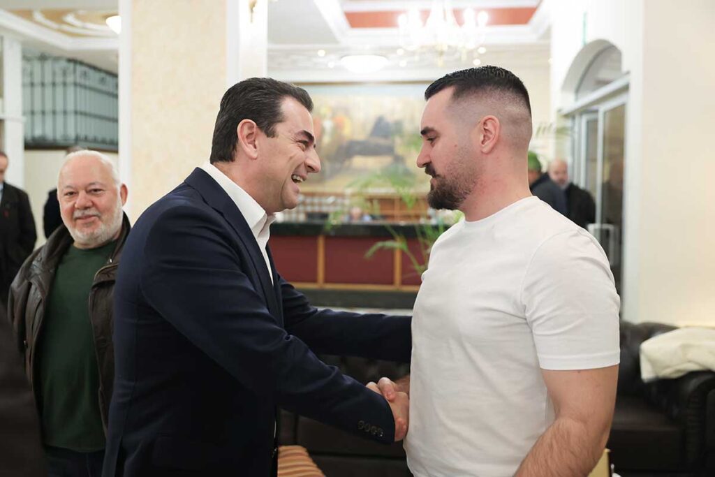 Από το Ρέθυμνο ξεκίνησε η περιοδεία Σκρέκα στην Κρήτη