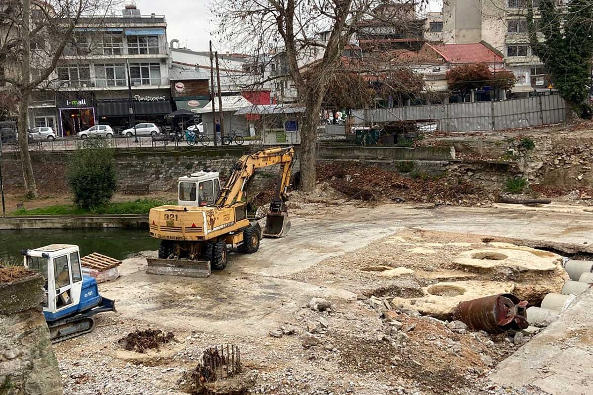 Μαρούγκαινα: Ξεκίνησαν ξανά έργα στη γέφυρα