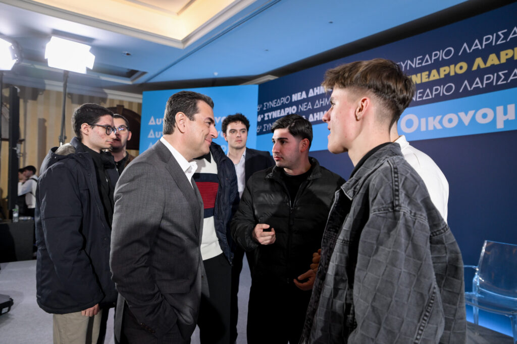 Σκρέκας: «Η Θεσσαλία ξέρει να δίνει μάχες» στο προσυνέδριο ΝΔ