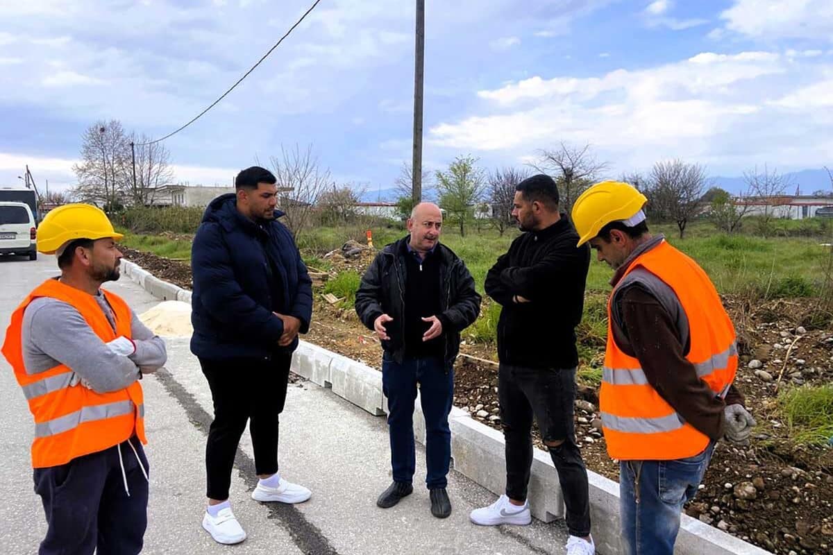 Πεζοδρόμια στο Κηπάκι – Τι γίνεται με την πόλη;