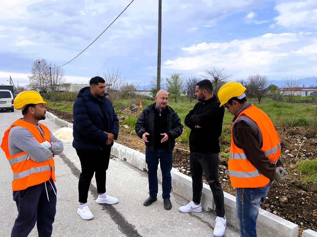 Πεζοδρόμια στο Κηπάκι – Τι γίνεται με την πόλη;