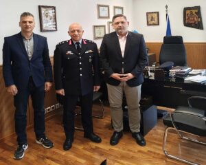 Συνάντηση αστυνομικών Τρικάλων με τον Περιφερειακό Αστυνομικό Διευθυντή Θεσσαλίας
