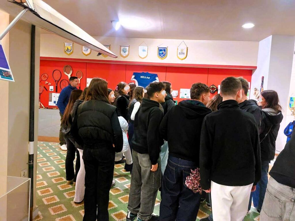 Σχολεία από Καρδίτσα και Πάτρα στο Αθλητικό Μουσείο Τρικάλων