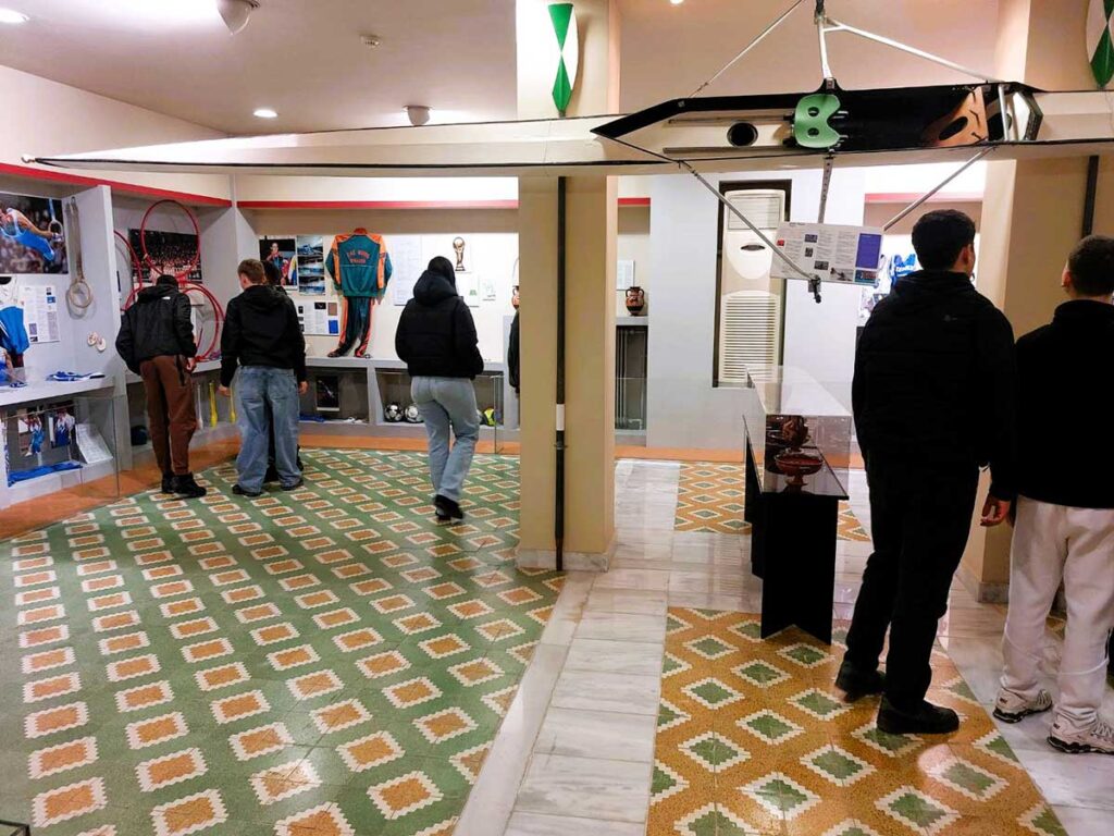 Σχολεία από Καρδίτσα και Πάτρα στο Αθλητικό Μουσείο Τρικάλων