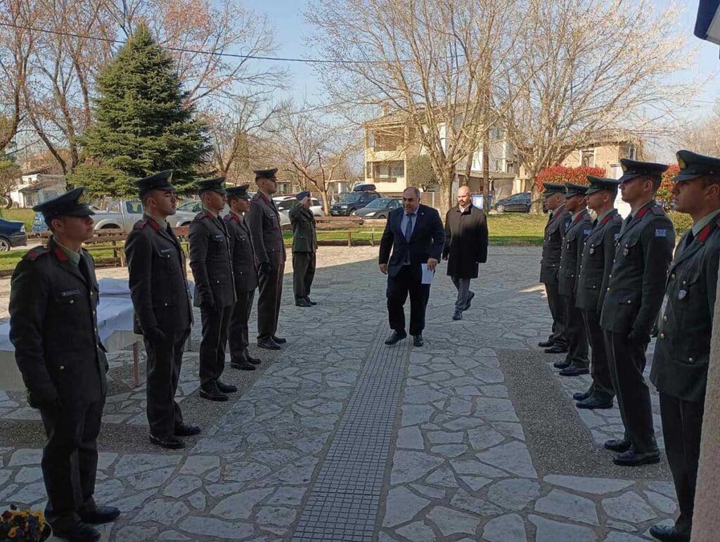Τρίκαλα: Μνημόσυνο για τους ήρωες της ΕΟΚΑ