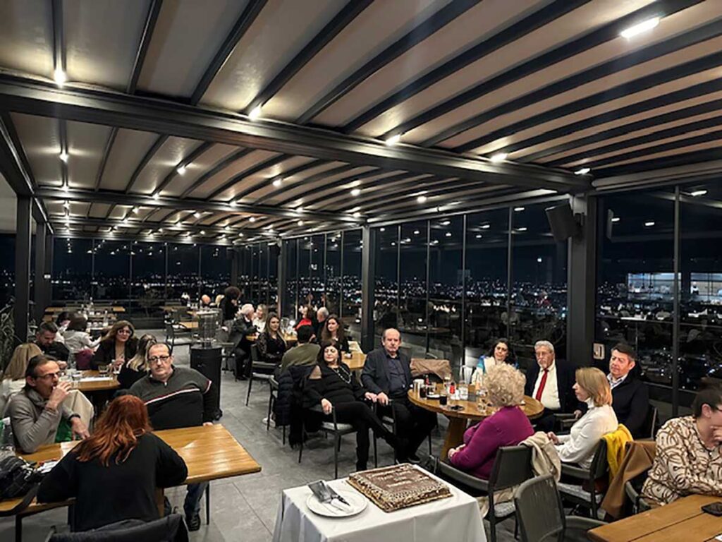 Κοπή πίτας του Κτηνιατρικού Συλλόγου Τρικάλων στο Ανάντι