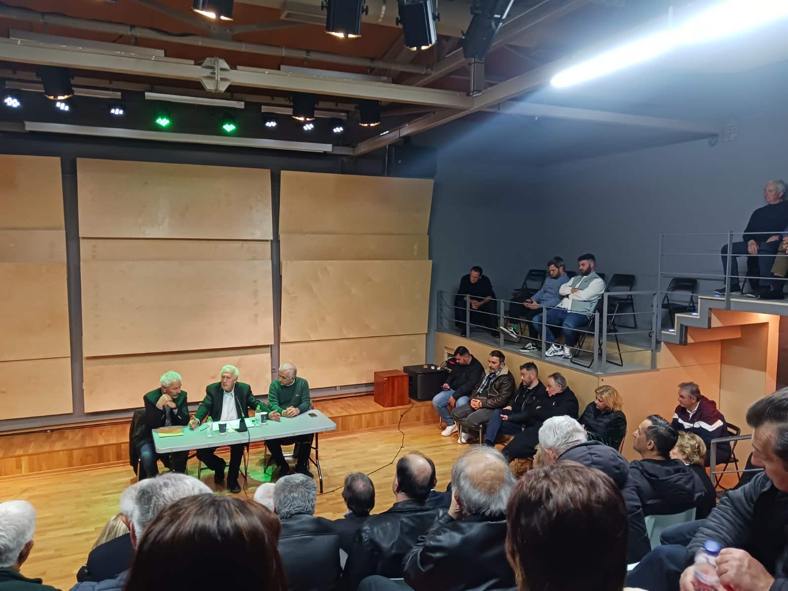 ΠΑΣΟΚ στα Τρίκαλα: Θύμισε άλλες εποχές η εκδήλωση Σκανδαλίδη