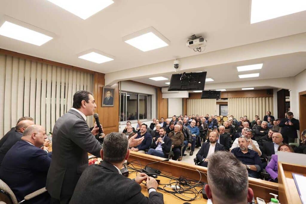 Σκρέκας από Καρδίτσα: Συνεχίζεται η περιοδεία στη Θεσσαλία