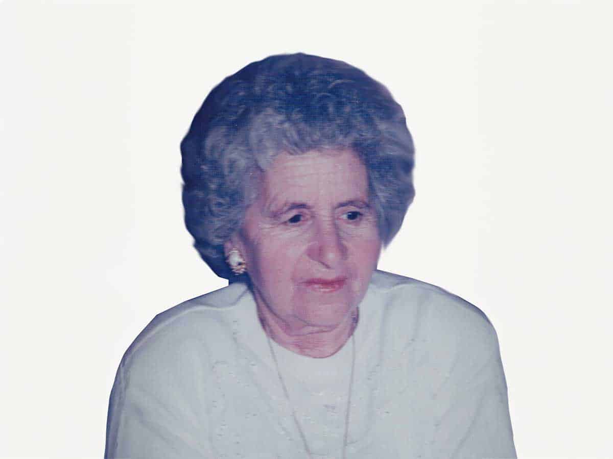 Έφυγε από τη ζωή η Φωτεινή Βουτσελά στα 98