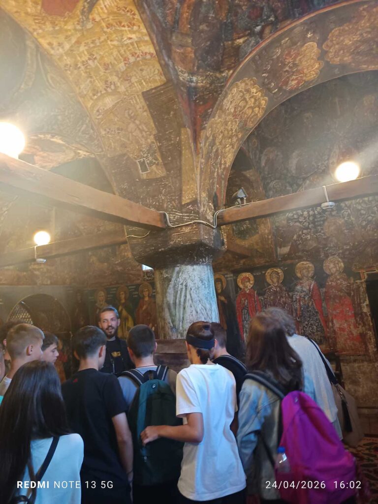 9ο Γυμνάσιο Τρικάλων: Εκδρομή σε Σέρβια και Σιάτιστα