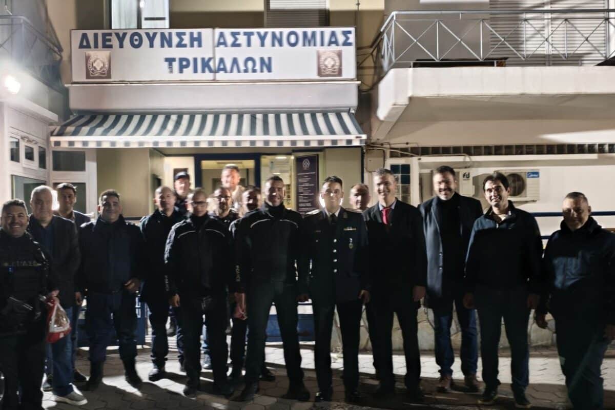 &Pi;&alpha;&sigma;&chi;&alpha;&lambda;&iota;&nu;έ&sigmaf; &epsilon;&upsilon;&chi;έ&sigmaf; &sigma;&tau;&eta; &Delta;&iota;&epsilon;ύ&theta;&upsilon;&nu;&sigma;&eta; &Alpha;&sigma;&tau;&upsilon;&nu;&omicron;&mu;ί&alpha;&sigmaf; &Tau;&rho;&iota;&kappa;ά&lambda;&omega;&nu;