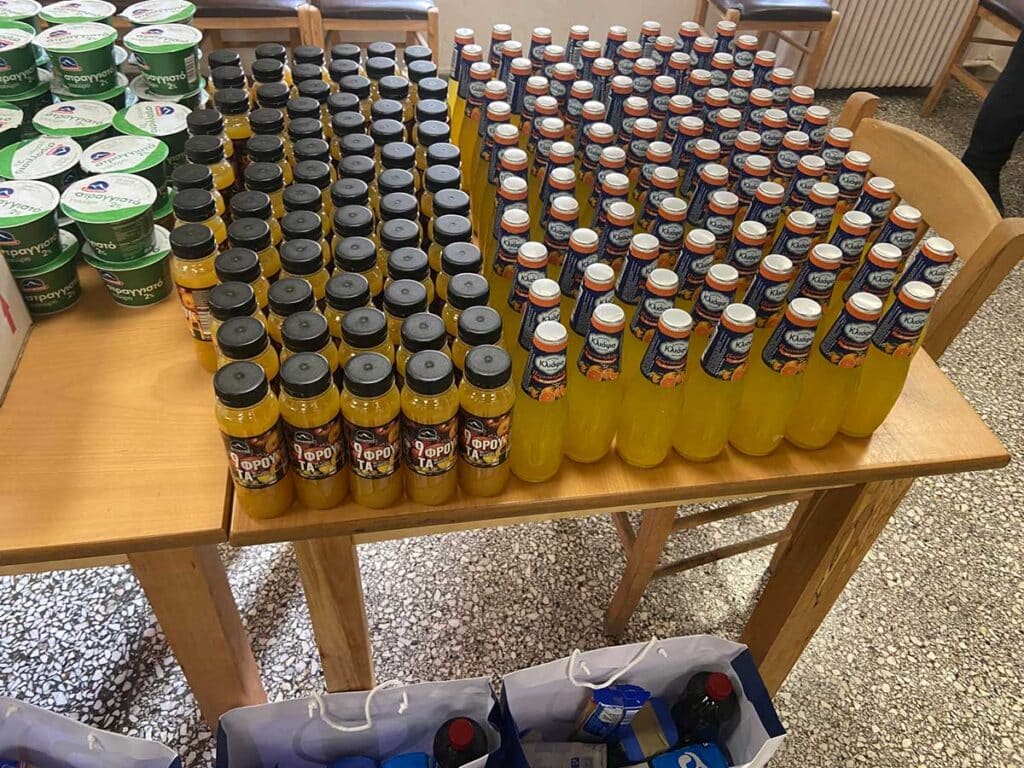 Κοινωνικό Εστιατόριο Τρικάλων: Πασχαλινή στήριξη σε 220 άτομα