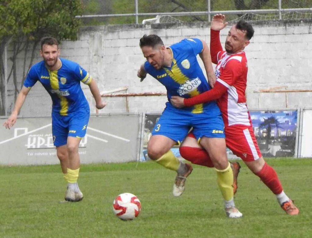 Μαζί δεν κάνουν και χώρια δεν μπορούν. Νεοχώρι και Μετέωρα έμειναν στο 0-0