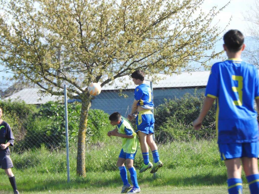 Σ’ εξέλιξη η ποδοσφαιρική γιορτή στη «Μπαλκούρα»