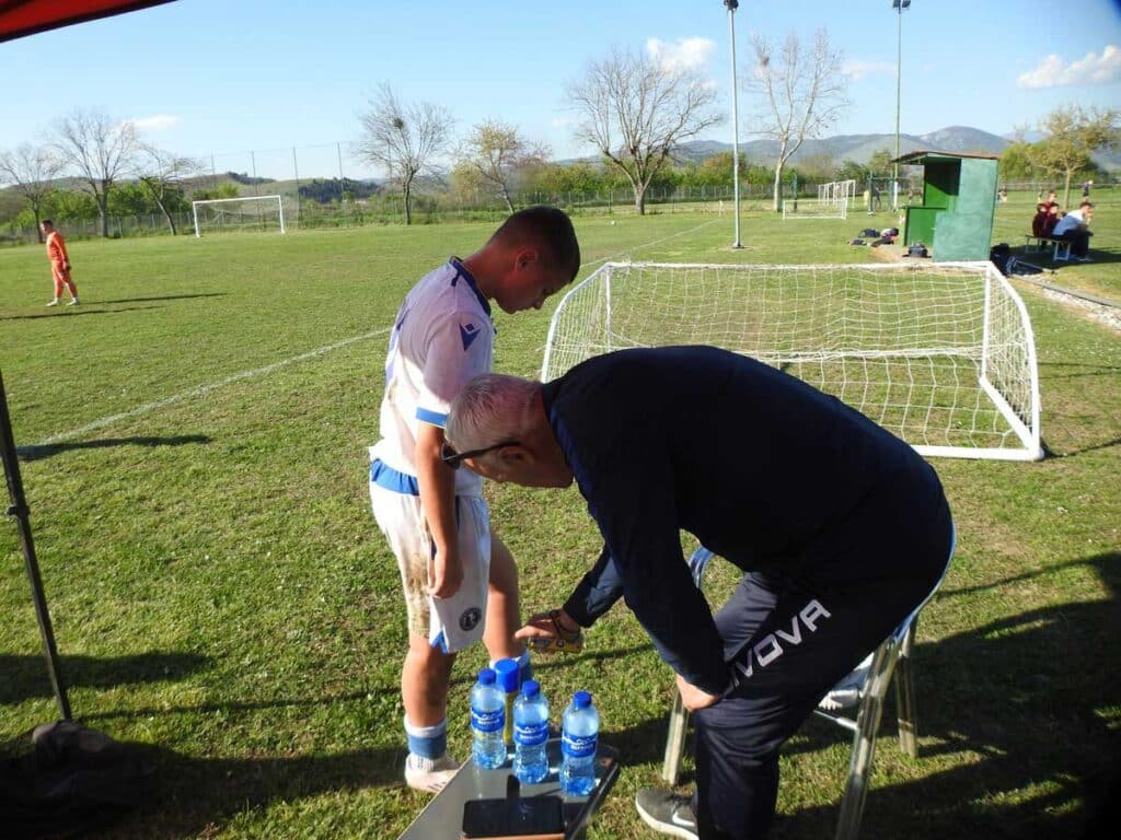 Σ’ εξέλιξη η ποδοσφαιρική γιορτή στη «Μπαλκούρα»
