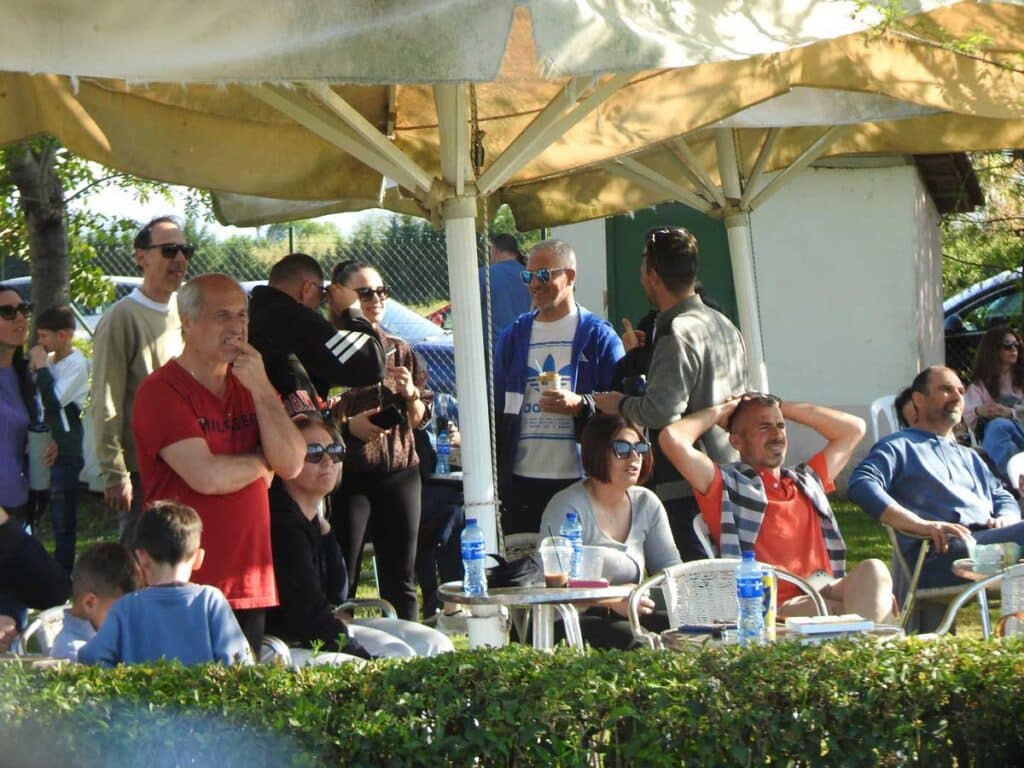 Σ’ εξέλιξη η ποδοσφαιρική γιορτή στη «Μπαλκούρα»