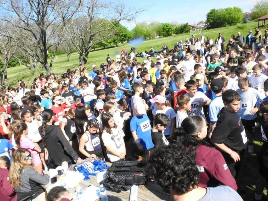 ΤΕΦΑΑ Τρικάλων: Ρεκόρ συμμετοχών στους αγώνες δημοτικών σχολείων 