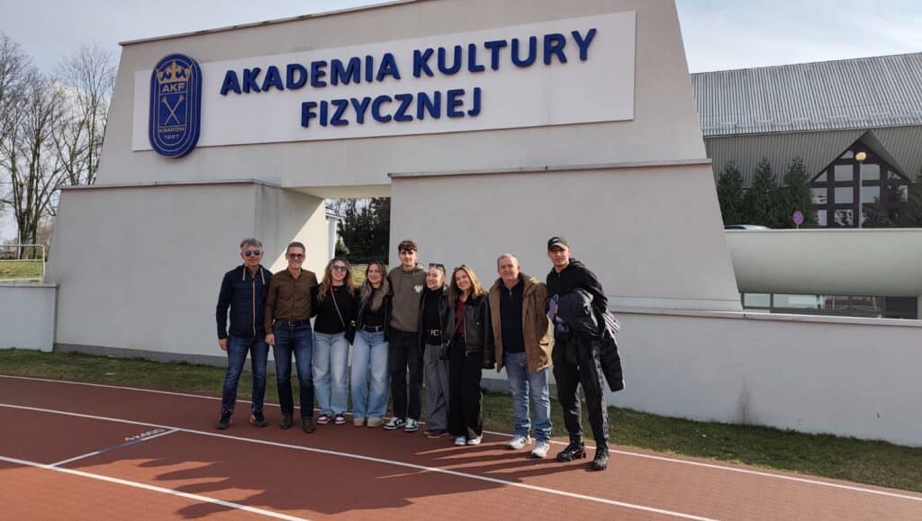 Στο Παγκόσμιο Κλειστού Στίβου η Ειδικότητα Κλασσικού Αθλητισμού του ΤΕΦΑΑ Τρικάλων