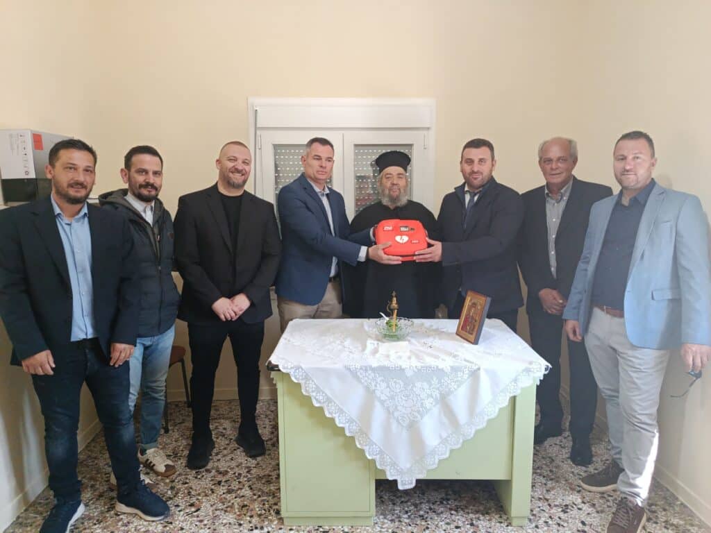 Σκεπάρι: Παραδόθηκαν Κοινοτικό Γραφείο και Ιατρείο