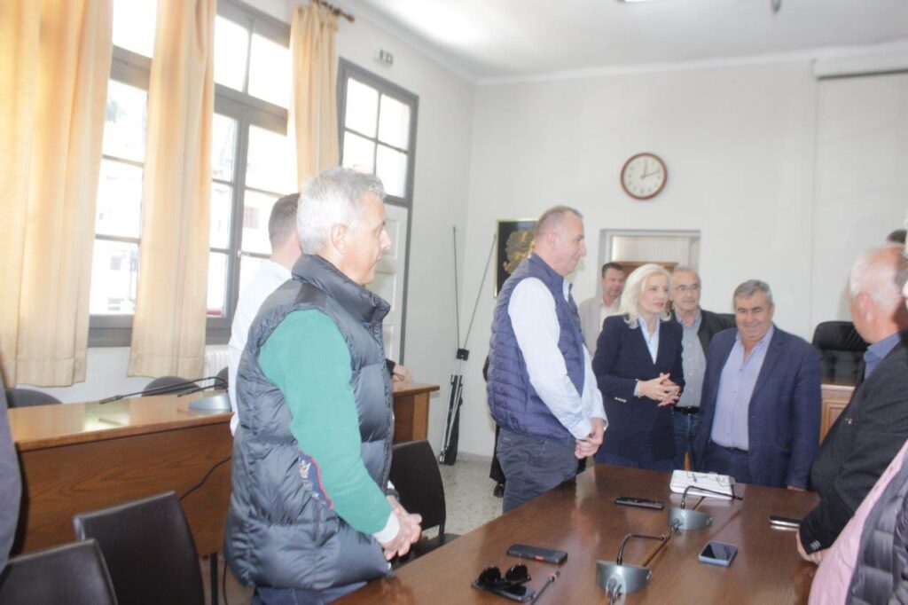 &Sigma;ύ&sigma;&kappa;&epsilon;&psi;&eta; &Mu;&alpha;&rho;ά&beta;&alpha; &ndash; &Kappa;&alpha;&rho;&alpha;&lambda;&alpha;&rho;&iota;ώ&tau;&omicron;&upsilon; &gamma;&iota;&alpha; &tau;&alpha; &phi;&rho;ά&gamma;&mu;&alpha;&tau;&alpha;