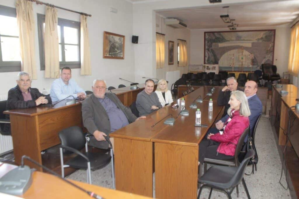 Σύσκεψη Μαράβα – Καραλαριώτου για τα φράγματα