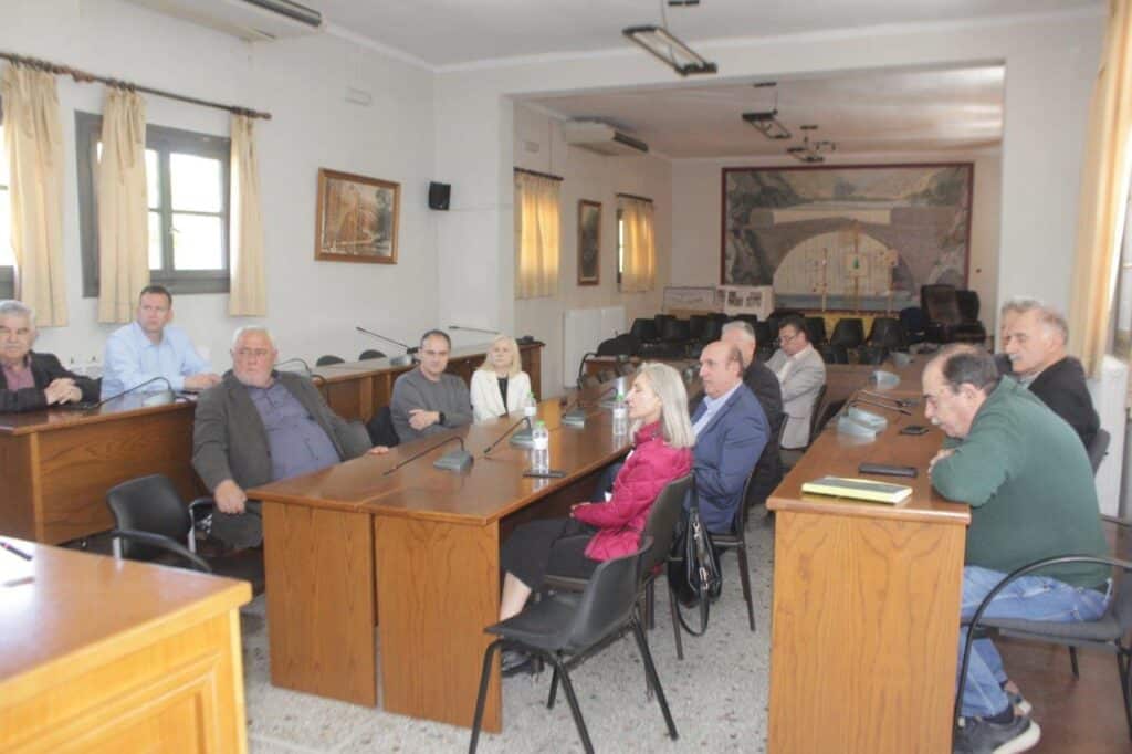 Σύσκεψη Μαράβα – Καραλαριώτου για τα φράγματα