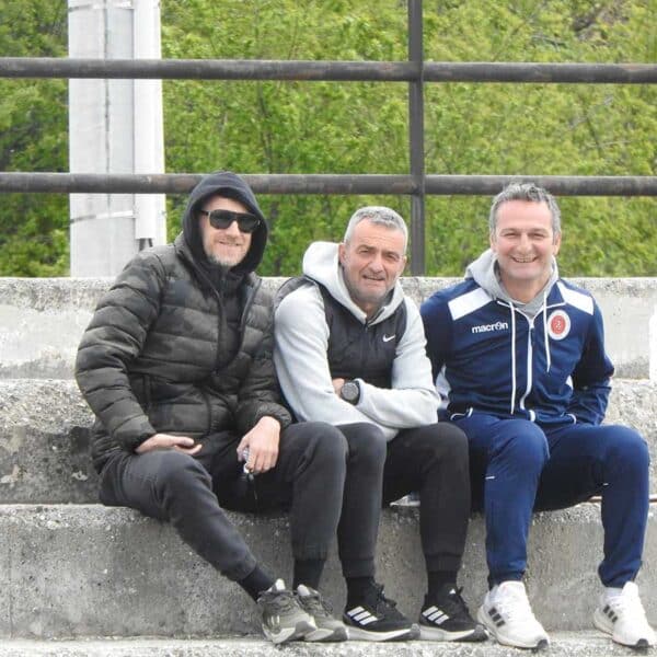 Το ποδόσφαιρο δημιουργεί φιλίες