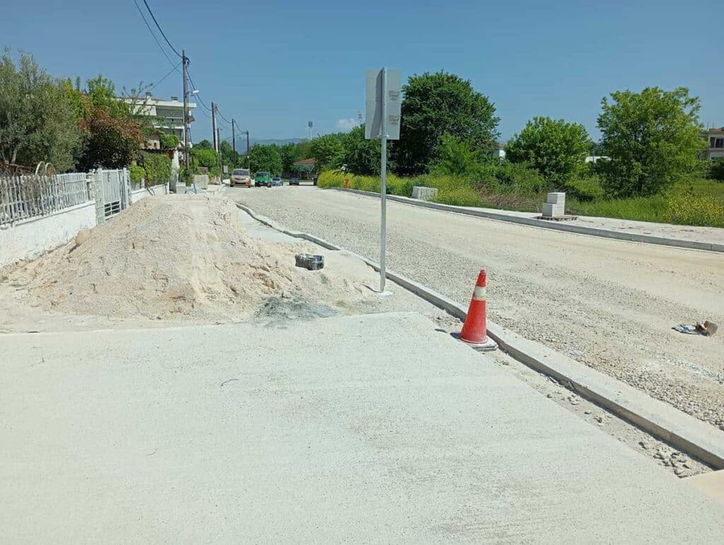 Κόμβος Αλοννήσου: Άσφαλτος τώρα, πλημμύρες μετά;