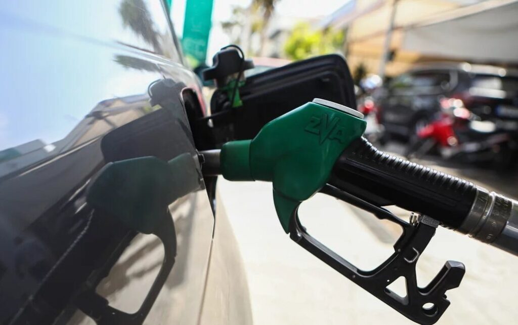 Από τα «Ψηφιακά Τρίκαλα» στο εθνικό χάος του FUEL PASS