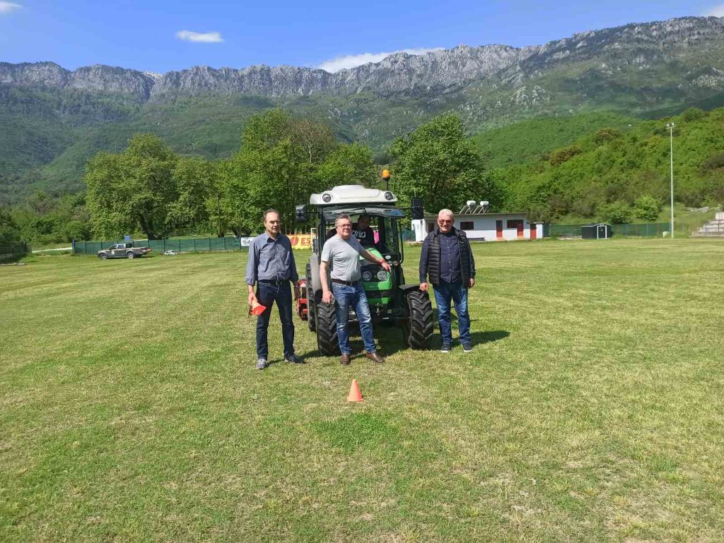 &Gamma;ή&pi;&epsilon;&delta;&omicron; &Gamma;&omicron;&rho;&gamma;&omicron;&gamma;&upsilon;&rho;ί&omicron;&upsilon;: &Pi;&rho;ά&sigma;&iota;&nu;&omicron; &chi;&alpha;&lambda;ί &gamma;&iota;&alpha; &mu;&pi;ά&lambda;&alpha;