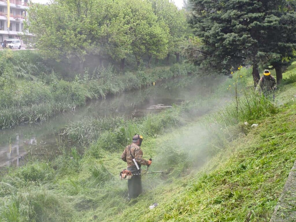 Καθαρισμοί σε Ληθαίο και Αγιαμονιώτη από τον Δήμο