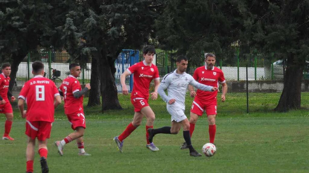 Μαζί δεν κάνουν και χώρια δεν μπορούν. Νεοχώρι και Μετέωρα έμειναν στο 0-0