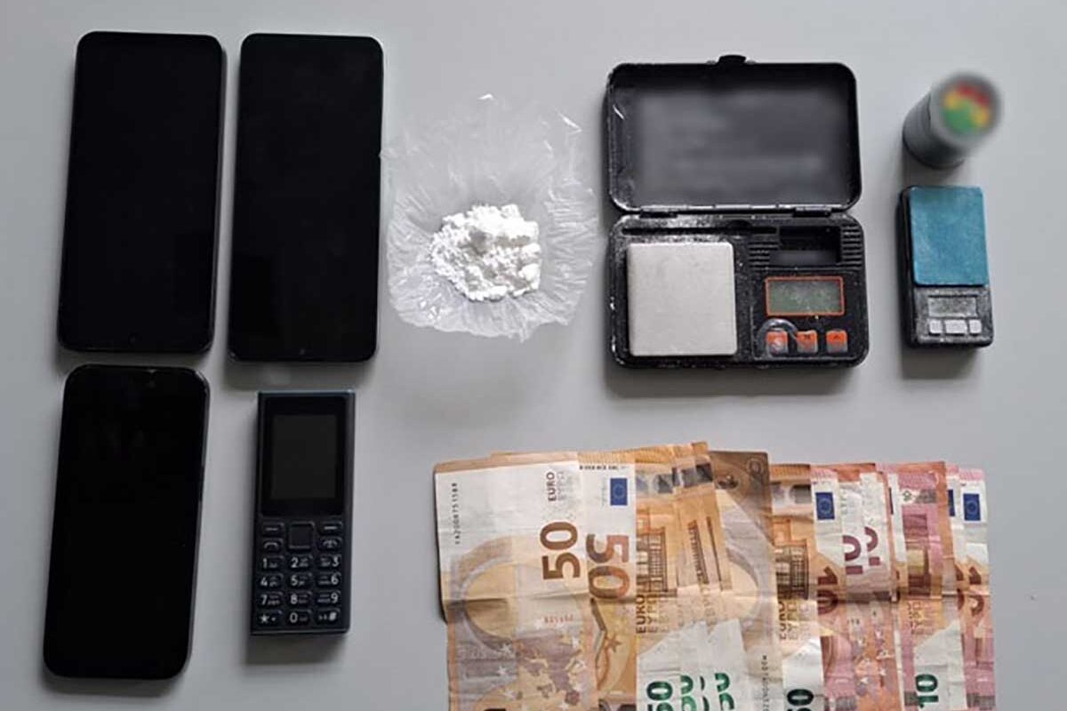 Λάρισα: Σύλληψη 33χρονου με κοκαΐνη και ζυγαριές