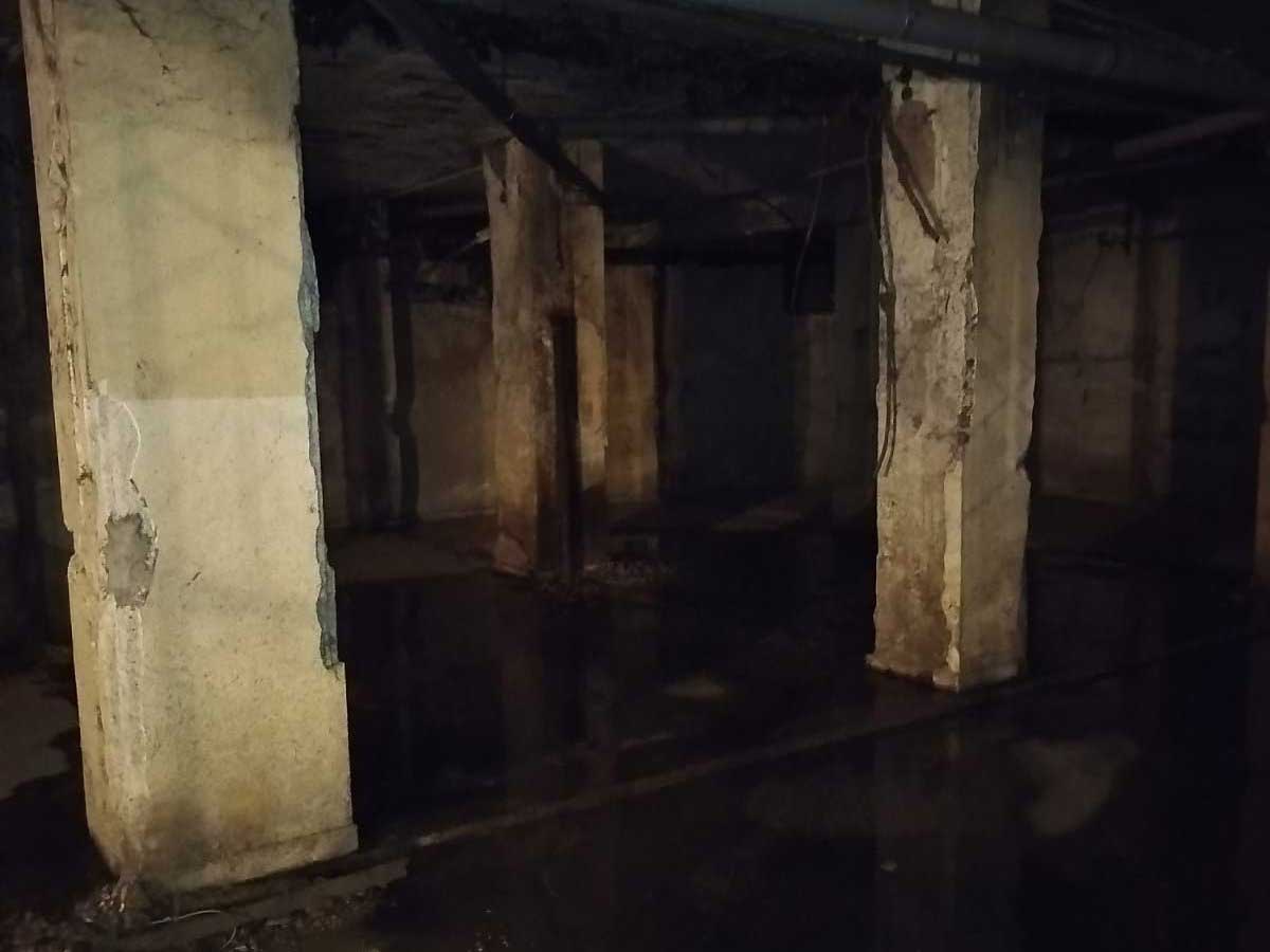 Τρίκαλα: Καταγγελία για το υπόγειο της Περιφερειακής Ενότητας